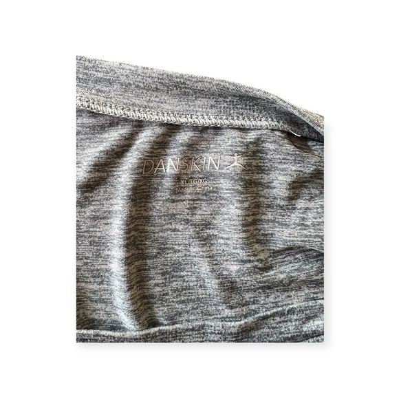 Danskin gray tshirt top XLarge casual athletic attire - Picture 6 of 7